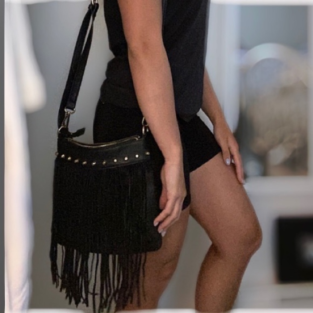 Fringe Crossbody 🖤